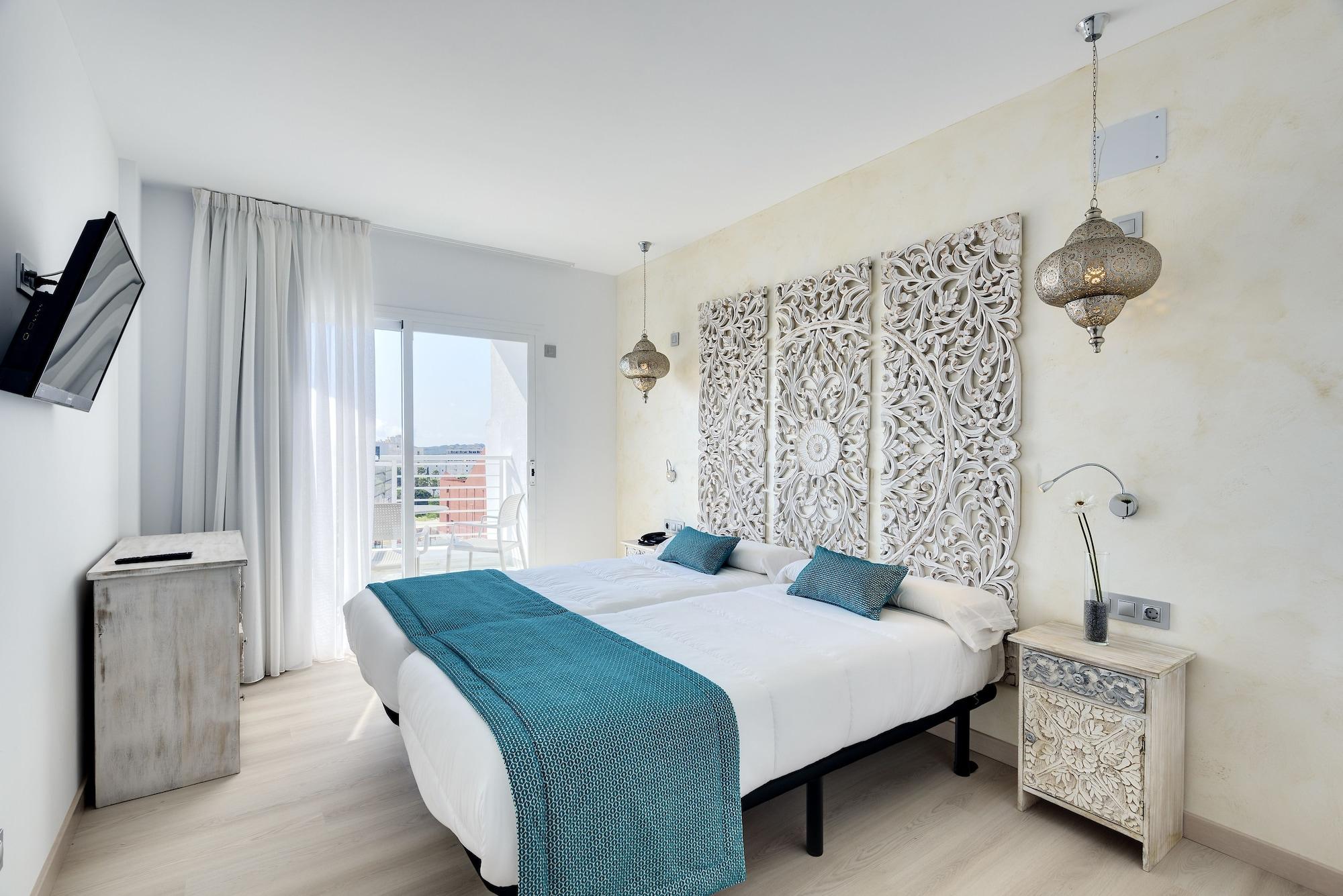 Cala Millor Garden Hotel - Adults Only エクステリア 写真