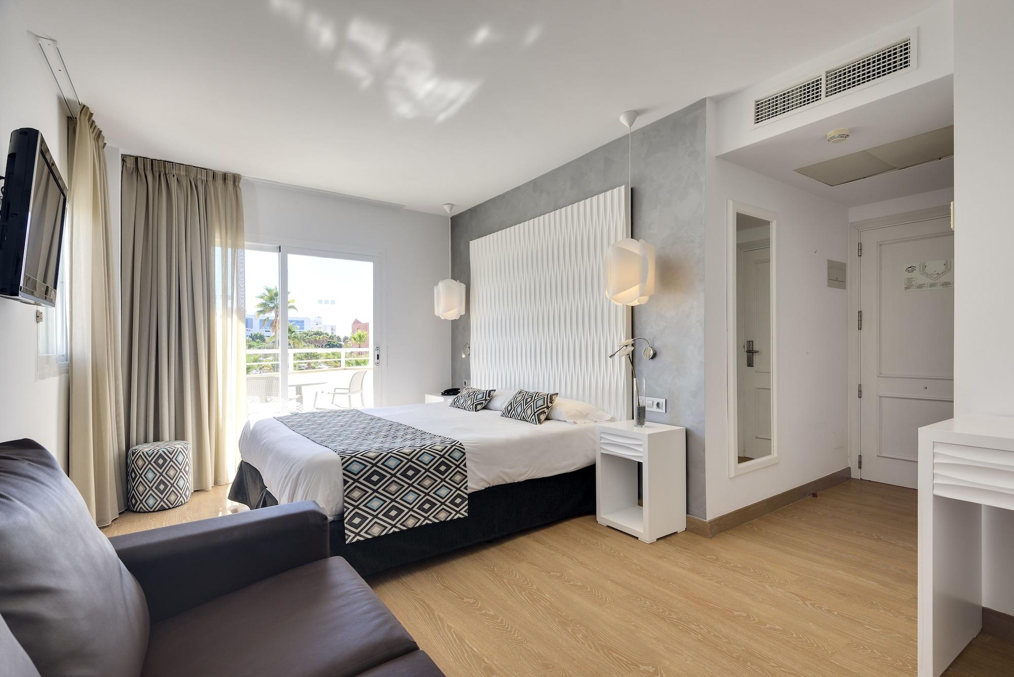 Cala Millor Garden Hotel - Adults Only エクステリア 写真