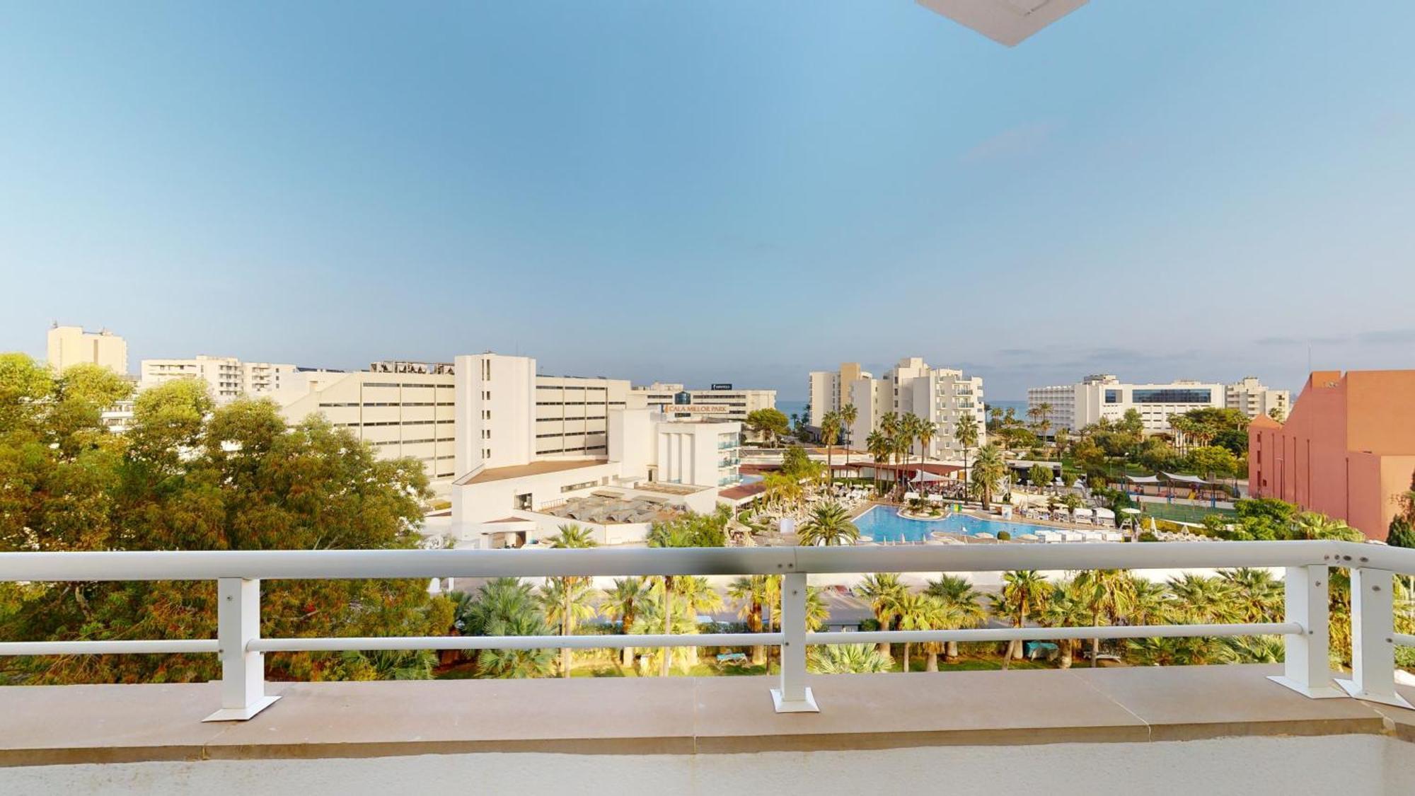 Cala Millor Garden Hotel - Adults Only エクステリア 写真