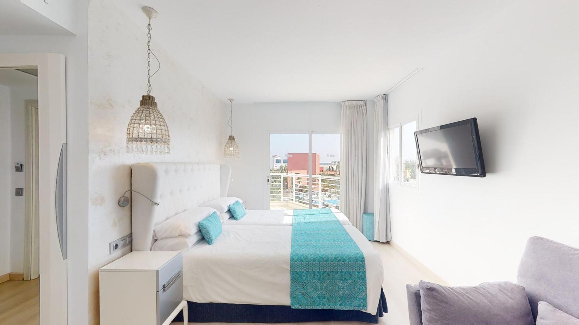 Cala Millor Garden Hotel - Adults Only エクステリア 写真
