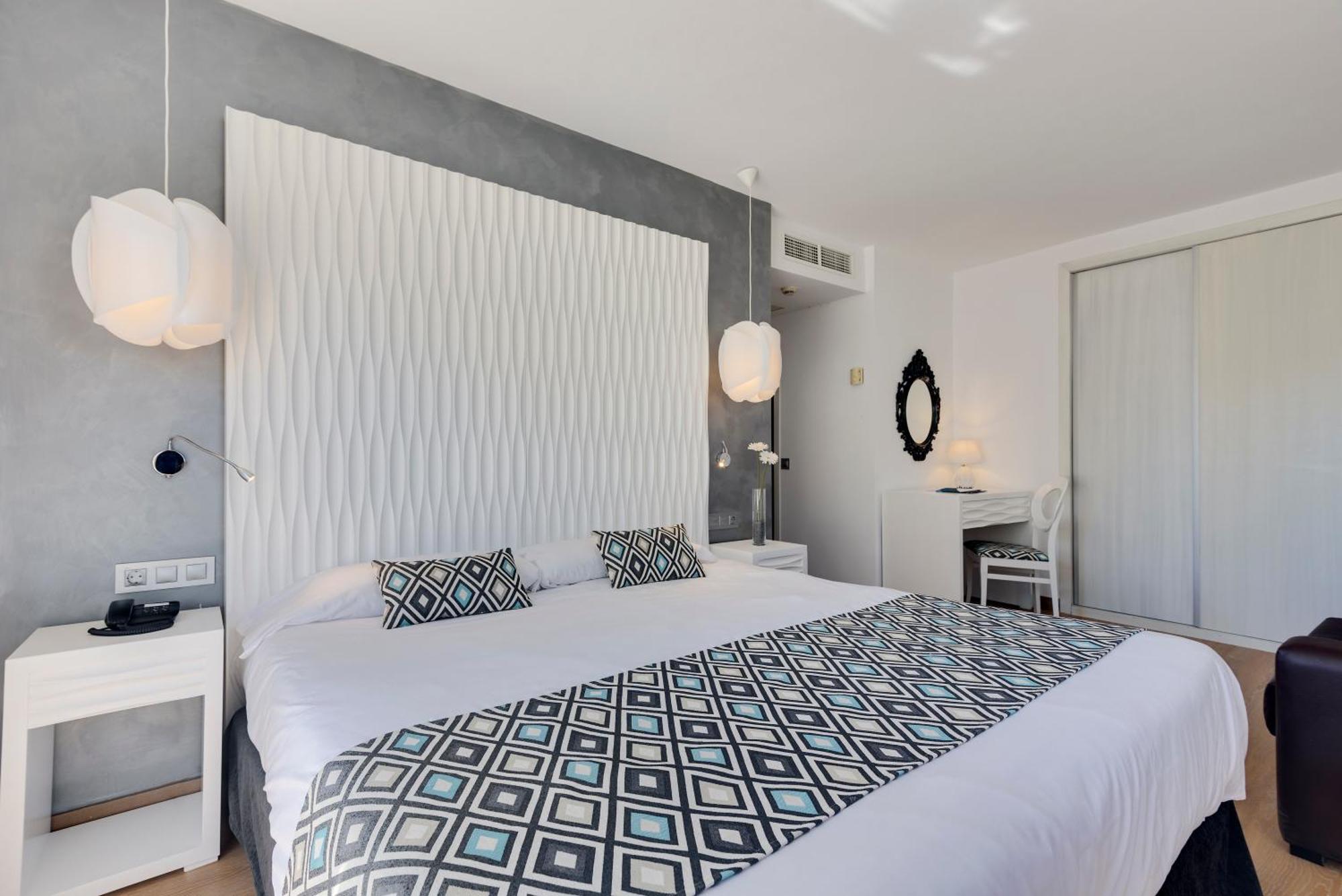 Cala Millor Garden Hotel - Adults Only エクステリア 写真