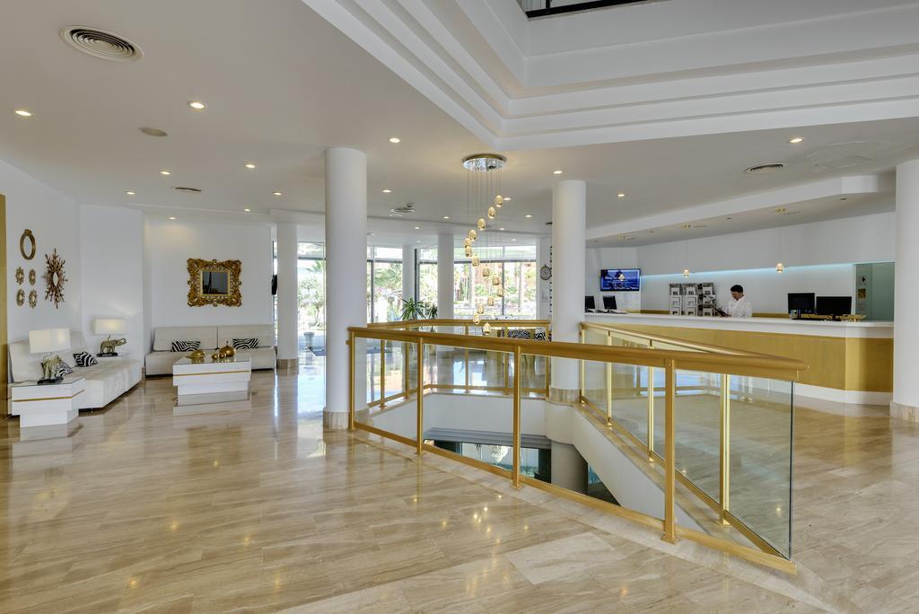 Cala Millor Garden Hotel - Adults Only エクステリア 写真